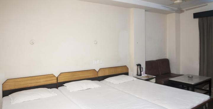 Saluja Residency Hotel Siliguri Ngoại thất bức ảnh
