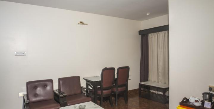 Saluja Residency Hotel Siliguri Ngoại thất bức ảnh