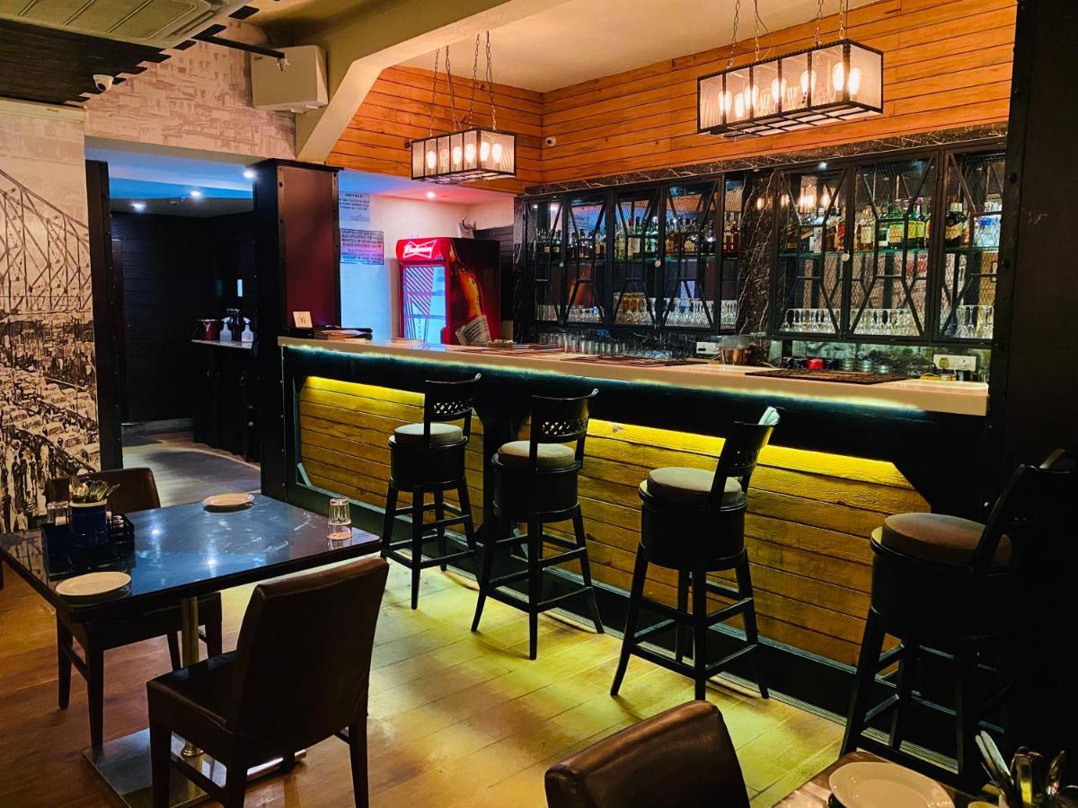 Saluja Residency Hotel Siliguri Ngoại thất bức ảnh